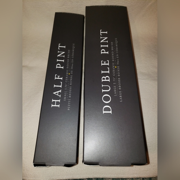 Drybar ceramic round brushes - Picture 3 of 3